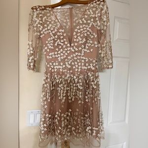 Bcbg maxazria size 0